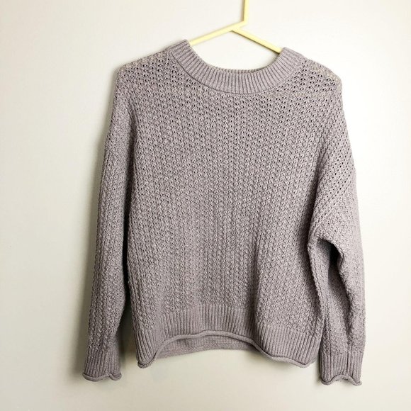 Universal Thread Sweaters - Universal Thread Lavender Knit Sweater